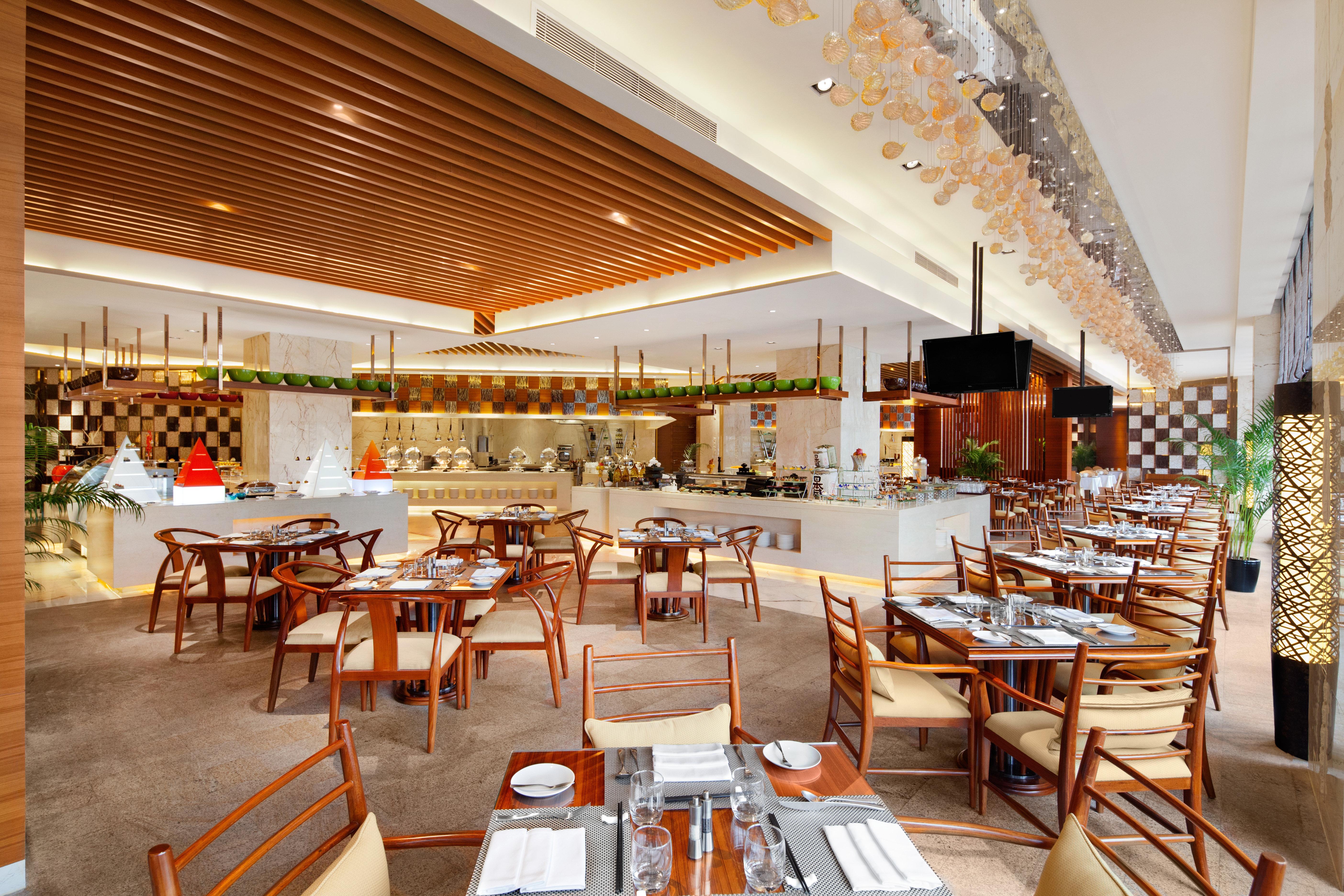 Crowne Plaza Sanya City Center By Ihg Exterior photo