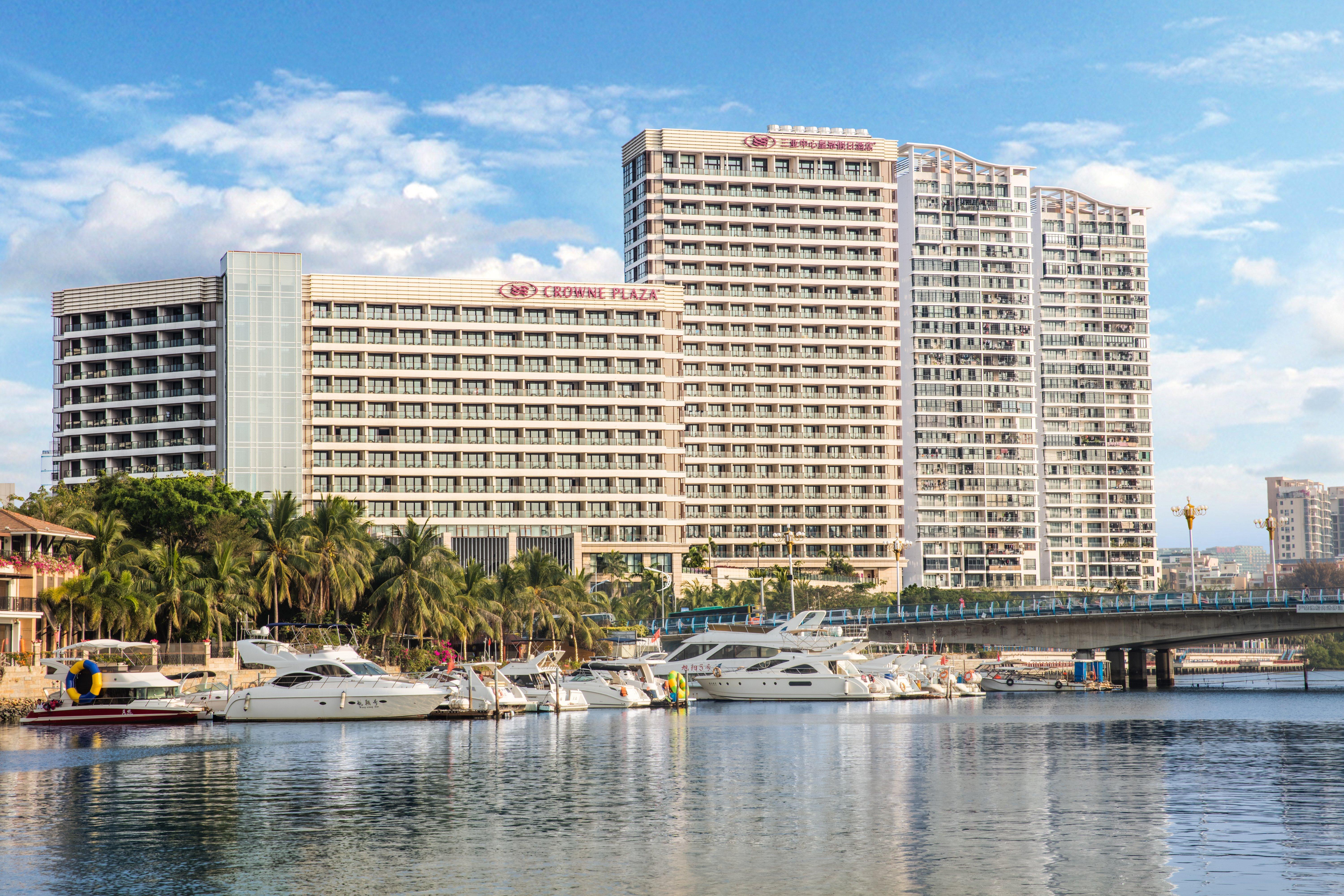 Crowne Plaza Sanya City Center By Ihg Exterior photo