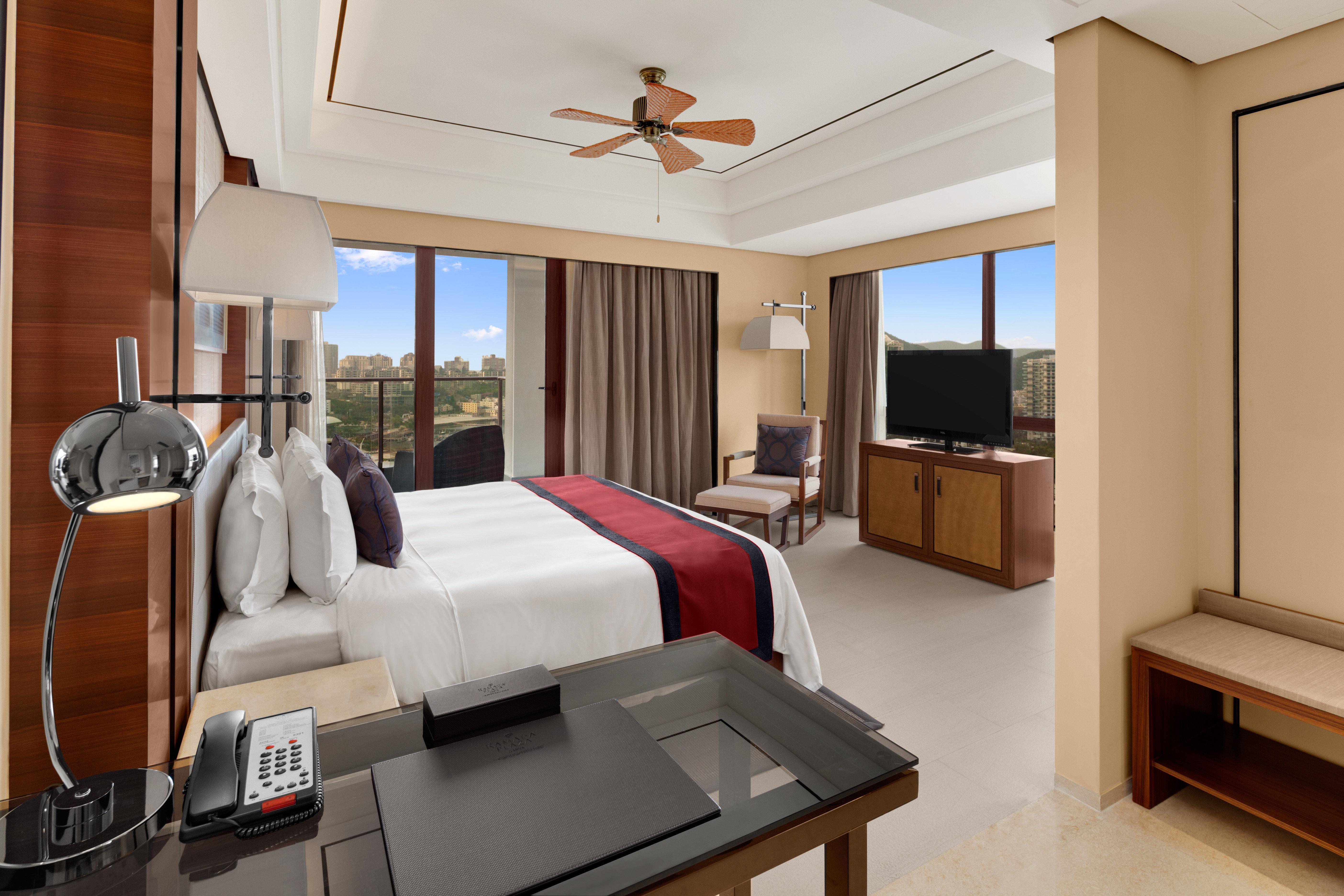 Crowne Plaza Sanya City Center By Ihg Exterior photo